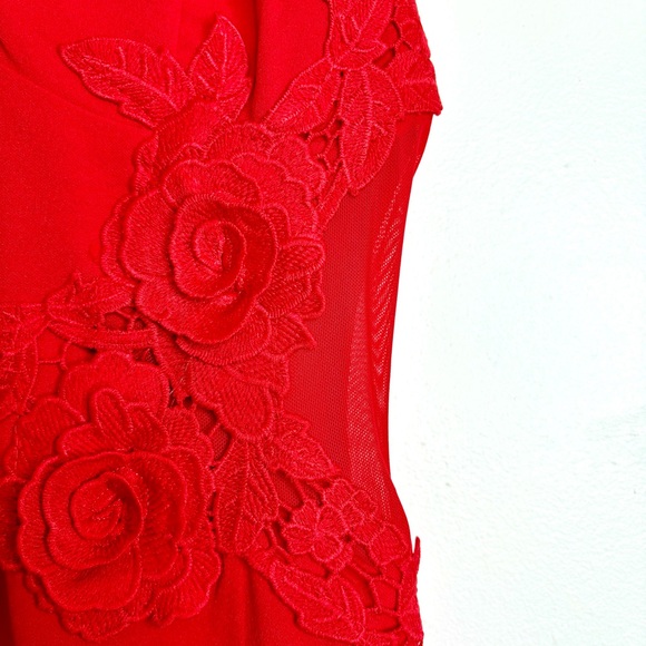 Fashion nova red midi cocktail dress size medium/large - Picture 4 of 7